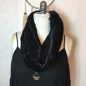 Fur infinity Scarf